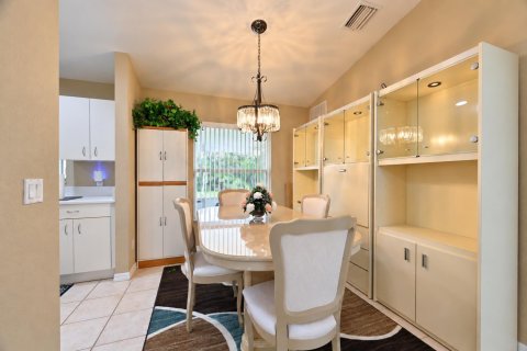 Villa ou maison à vendre à Port St. Lucie, Floride: 3 chambres, 140.28 m2 № 2399733 - photo 9