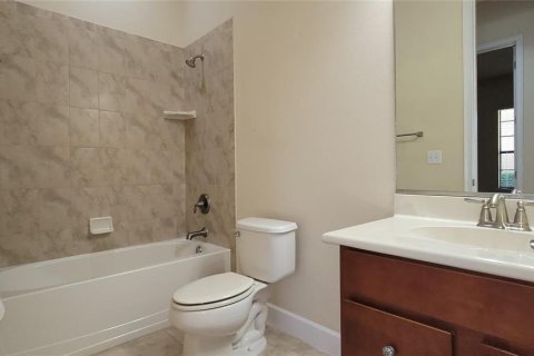 Townhouse in Ormond Beach, Florida 3 bedrooms, 139.45 sq.m. № 2104049 - photo 24