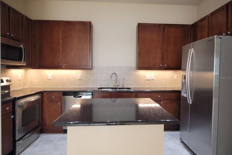 Townhouse in Ormond Beach, Florida 3 bedrooms, 139.45 sq.m. № 2104049 - photo 12