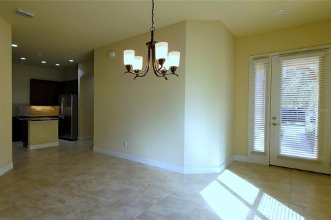 Townhouse in Ormond Beach, Florida 3 bedrooms, 139.45 sq.m. № 2104049 - photo 14