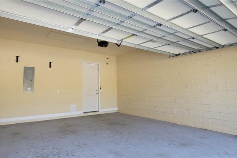 Townhouse in Ormond Beach, Florida 3 bedrooms, 139.45 sq.m. № 2104049 - photo 26