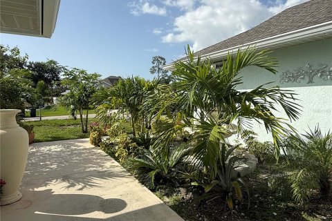 House in Saint Lucie, Florida 3 bedrooms, 164.62 sq.m. № 1783289 - photo 7