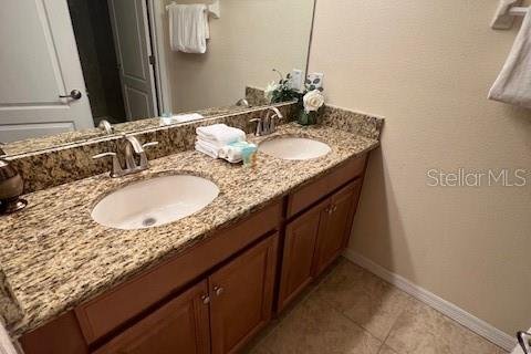 Adosado en alquiler en Kissimmee, Florida, 4 dormitorios, 176.7 m2 № 1906874 - foto 30