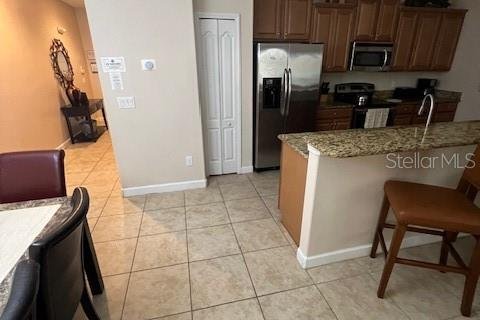 Adosado en alquiler en Kissimmee, Florida, 4 dormitorios, 176.7 m2 № 1906874 - foto 12