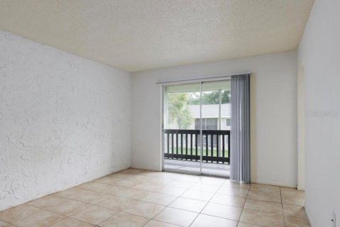 Appartement à louer à Kissimmee, Floride: 2 chambres, 96.25 m2 № 1879931 - photo 2