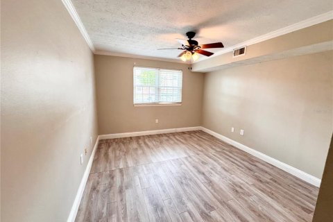 Condominio en alquiler en Orlando, Florida, 3 dormitorios, 152.36 m2 № 1866690 - foto 8
