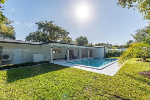 Casa en venta en Palmetto Bay, Florida, 4 dormitorios, 172.15 m2 № 1994416 - foto 19