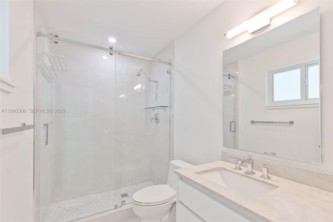 Casa en venta en Palmetto Bay, Florida, 4 dormitorios, 172.15 m2 № 1994416 - foto 12