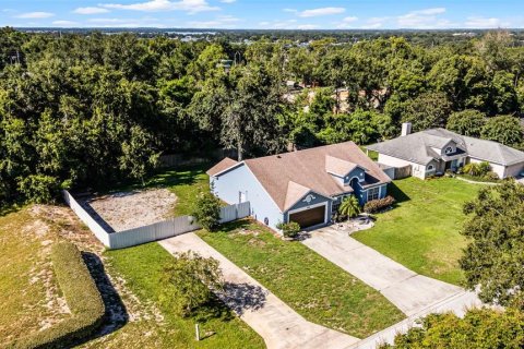 House in Eustis, Florida 3 bedrooms, 166.95 sq.m. № 1886257 - photo 22