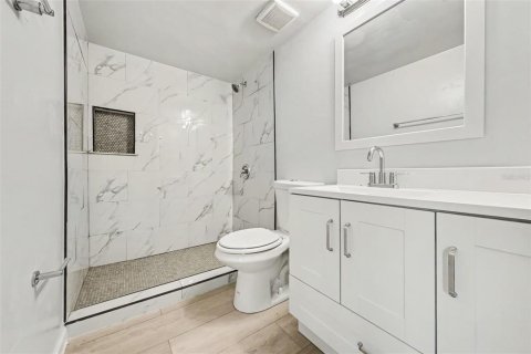 Купить кондоминиум в Винтер-Спрингс, Флорида 8 комнат, 110.27м2, № 2215784 - фото 27