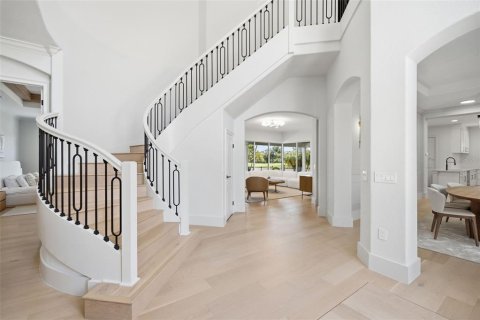 House in Bradenton, Florida 6 bedrooms, 513.75 sq.m. № 2136727 - photo 6