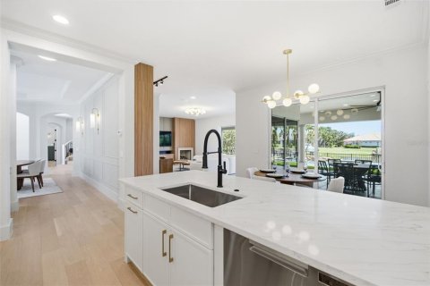 House in Bradenton, Florida 6 bedrooms, 513.75 sq.m. № 2136727 - photo 15