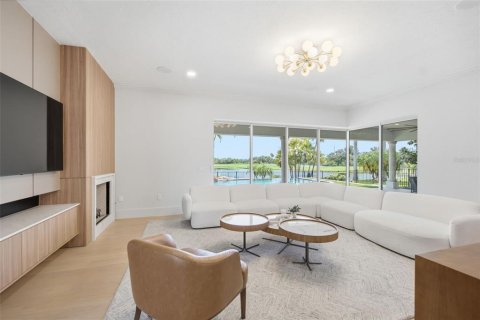 House in Bradenton, Florida 6 bedrooms, 513.75 sq.m. № 2136727 - photo 23