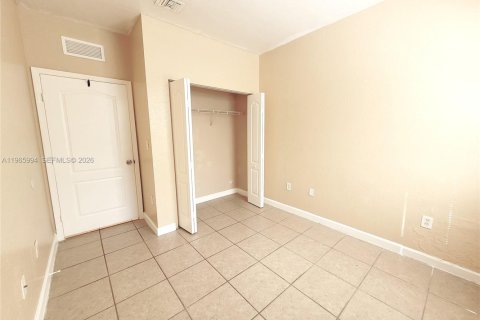 Снять в аренду кондоминиум в Хомстед, Флорида 3 спальни, 108.32м2, № 2027558 - фото 14