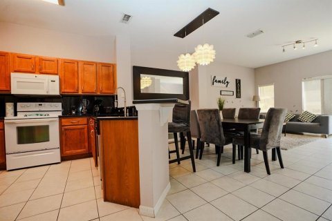 Condominio en alquiler en Kissimmee, Florida, 3 dormitorios, 120.31 m2 № 1910383 - foto 5