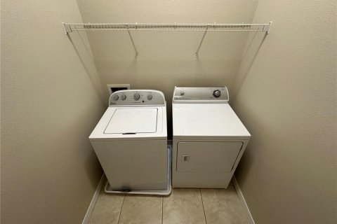 Touwnhouse à louer à Orlando, Floride: 2 chambres, 121.24 m2 № 2091517 - photo 21