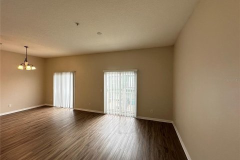 Touwnhouse à louer à Orlando, Floride: 2 chambres, 121.24 m2 № 2091517 - photo 8