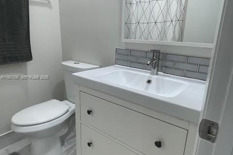 Снять в аренду таунхаус в Майами, Флорида 2 спальни, 92.9м2, № 1986052 - фото 16