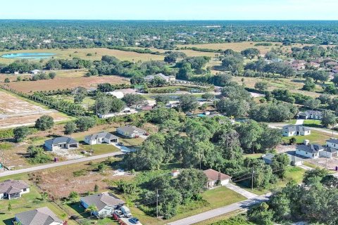 Land in Lehigh Acres, Florida № 2162656 - photo 12