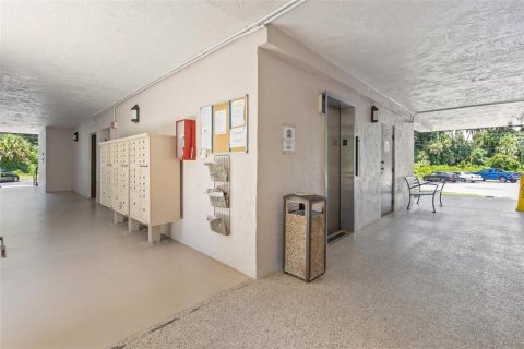 Condo in Ormond Beach, Florida, 2 bedrooms  № 2222955 - photo 27