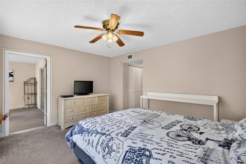Condo in Ormond Beach, Florida, 2 bedrooms  № 2222955 - photo 14