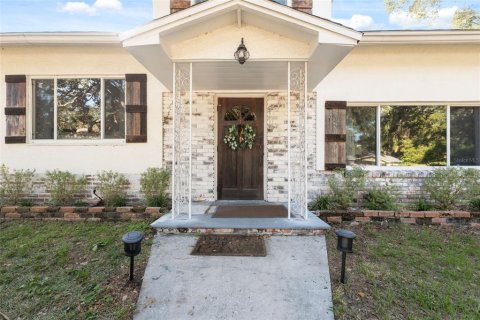 House in Clearwater, Florida 4 bedrooms, 232.63 sq.m. № 2093325 - photo 4