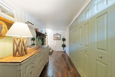 House in Clearwater, Florida 4 bedrooms, 232.63 sq.m. № 2093325 - photo 26
