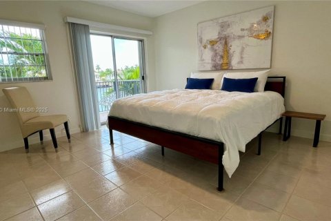 Condominio en venta en Hollywood, Florida, 1 dormitorio, 69.86 m2 № 1938837 - foto 9