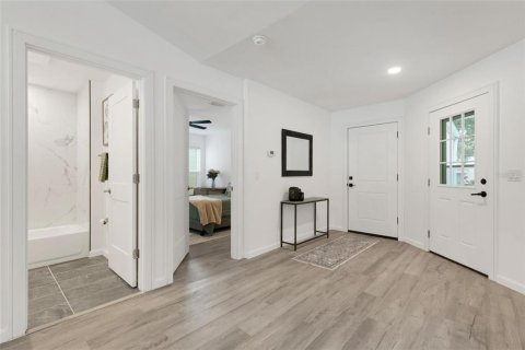 Condo in Venice, Florida, 2 bedrooms  № 2205872 - photo 3