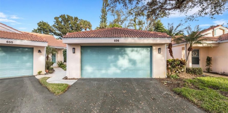 Condo in Venice, Florida, 2 bedrooms  № 2205872