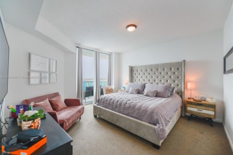 Condo in North Bay Village, Florida, 2 bedrooms  № 1728760 - photo 28