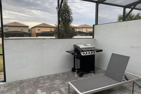 Townhouse in Kissimmee, Florida 5 bedrooms, 210.24 sq.m. № 1548175 - photo 25
