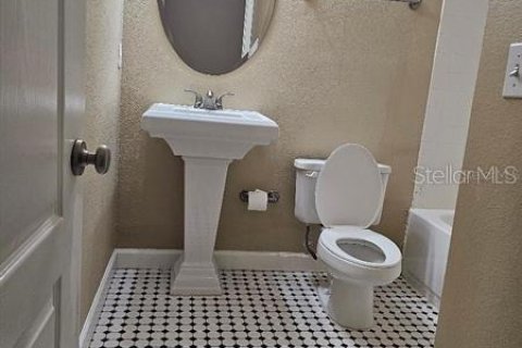 Купить кондоминиум в Орландо, Флорида 7 комнат, 110.74м2, № 1547899 - фото 10