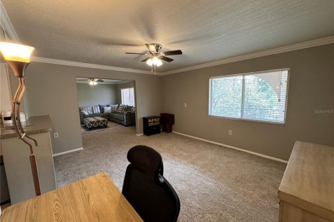 Condo in Altamonte Springs, Florida, 2 bedrooms № 2214162 - photo 10