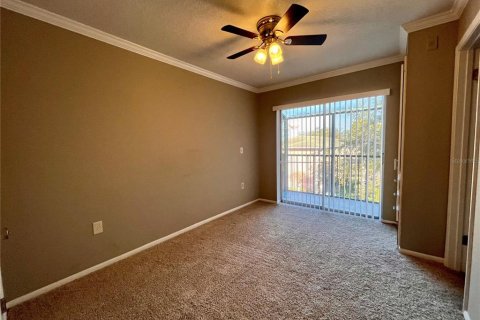 Condo in Altamonte Springs, Florida, 2 bedrooms № 2214162 - photo 7