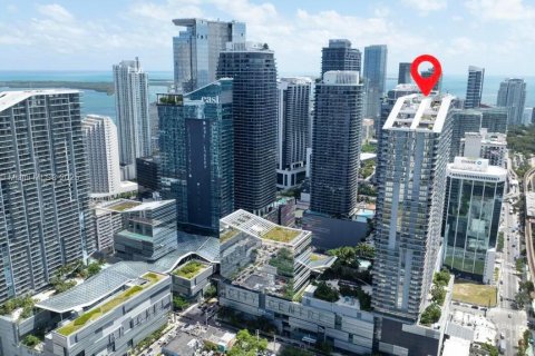 Copropriété à vendre à Miami, Floride: 2 chambres, 117.43 m2 № 1699146 - photo 25
