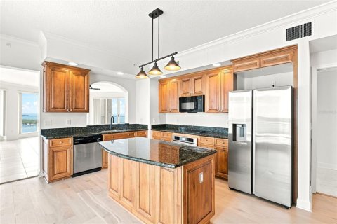 Copropriété à vendre à Saint Petersburg, Floride: 3 chambres, 232.26 m2 № 2115249 - photo 14