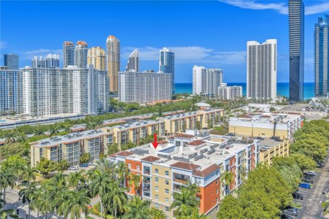 Condo in Sunny Isles Beach, Florida, 3 bedrooms № 2068697 - photo 9