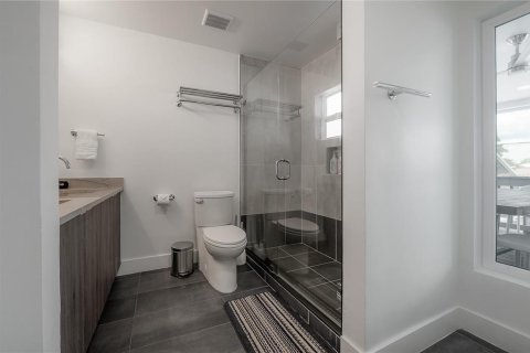 House in Tampa, Florida 3 bedrooms, 159.42 sq.m. № 2126638 - photo 30