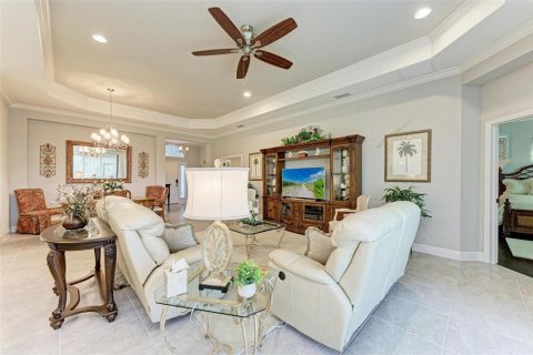 Villa ou maison à vendre à Bradenton, Floride: 2 chambres, 171.31 m2 № 1430375 - photo 9