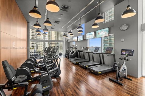 Купить кондоминиум в Майами, Флорида 2 спальни, 94.02м2, № 1967939 - фото 25