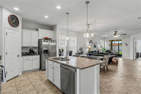 Casa en venta en Lakeland, Florida, 3 dormitorios, 170.57 m2 № 2202700 - foto 4