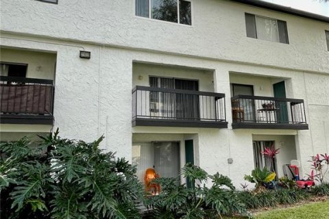 Condo in Orlando, Florida, 2 bedrooms № 2208735 - photo 16
