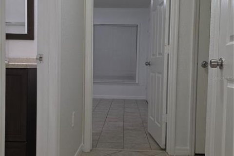 Apartment in Ocala, Florida 2 bedrooms, 92.07 sq.m. № 2199591 - photo 8
