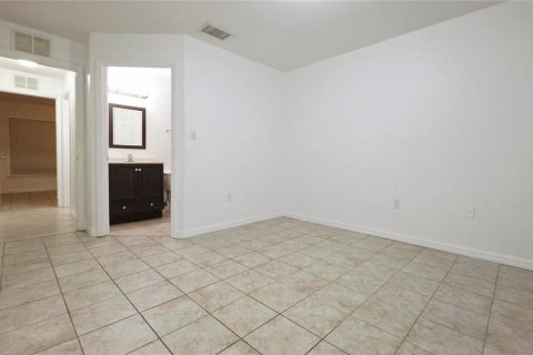 Apartment in Ocala, Florida 2 bedrooms, 92.07 sq.m. № 2199591 - photo 13