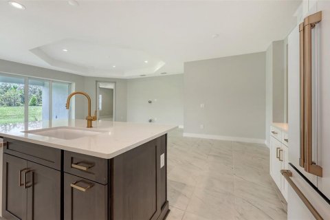 House in Bradenton, Florida 4 bedrooms, 216.65 sq.m. № 1843818 - photo 11
