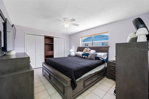 Casa en venta en Hernando Beach, Florida, 2 dormitorios, 97.18 m2 № 1652386 - foto 5