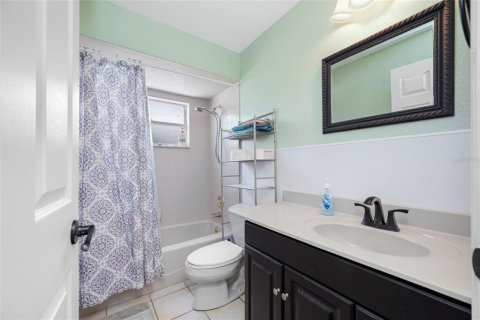 Casa en venta en Hernando Beach, Florida, 2 dormitorios, 97.18 m2 № 1652386 - foto 6