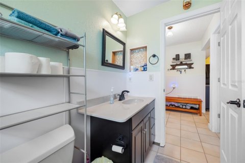 Casa en venta en Hernando Beach, Florida, 2 dormitorios, 97.18 m2 № 1652386 - foto 4