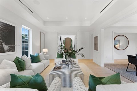 Купить виллу или дом в Палм-Бич, Флорида 4 спальни, 390.19м2, № 1972653 - фото 13